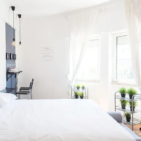 ゲストハウス Marques Mini リスボン